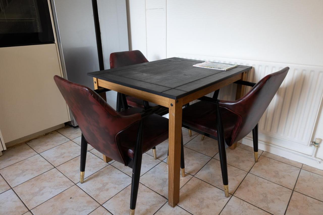 فيلا London - 4 Bed - Sleeps 8 - Garden - Pet Friendly المظهر الخارجي الصورة